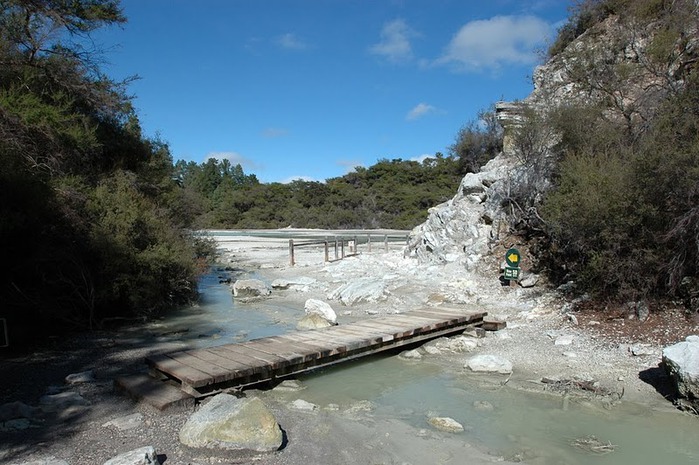 Священные Воды, или “Wai-O-Tapu” в Новой Зеландии. 25900