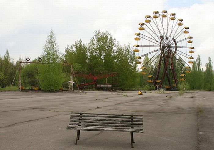 Чернобыльская АЭС имени В.И. Ленина (современные фотографии) Chernobyl16 (700x492, 61Kb)