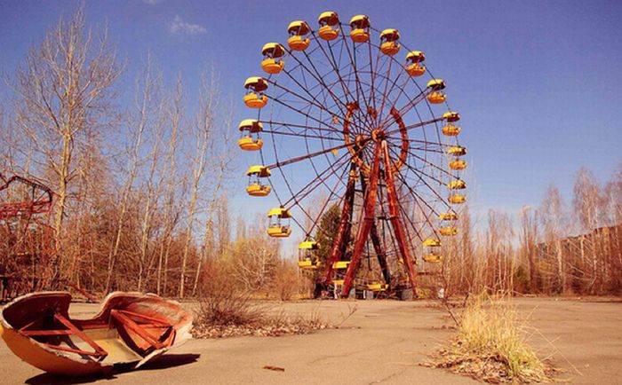 Чернобыльская АЭС имени В.И. Ленина (современные фотографии) Chernobyl22 (700x434, 72Kb)