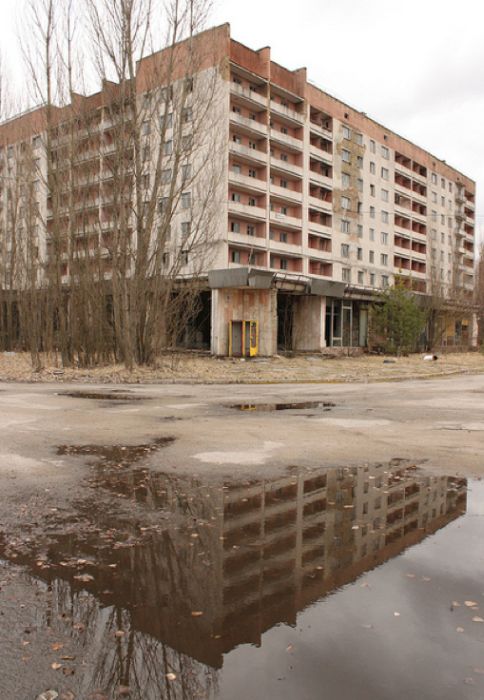 Чернобыльская АЭС имени В.И. Ленина (современные фотографии) Chernobyl28 (484x700, 65Kb)