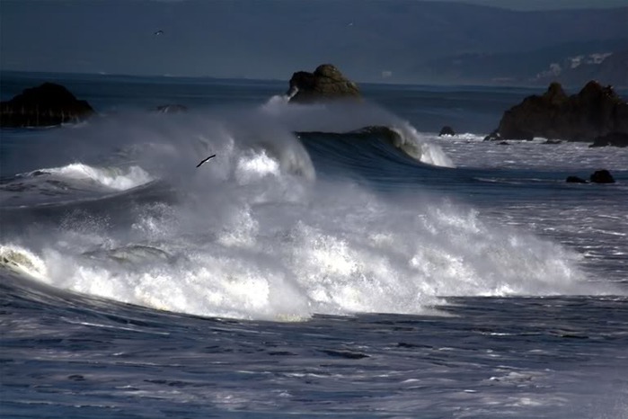 Sea_storm_in_pacifica_1 (700x466, 66Kb)