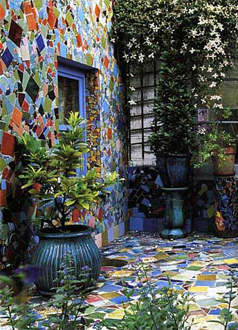 Kaffe-Fassett-Studio-Garden-Terrace-1998 (344x477, 177Kb)