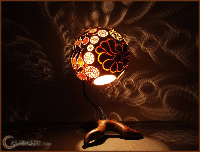 standing_lamp_xi_by_night_6_by_calabarte-d3ay1nb (700x532, 79Kb)