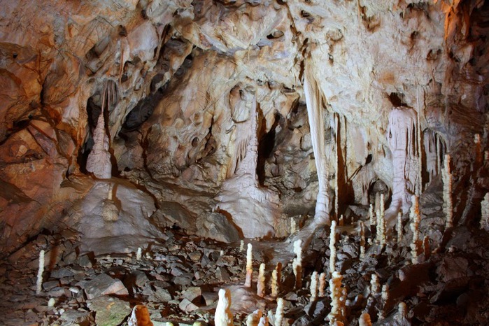 Медведь Пещера в селе Chiscau - Румыния - Bears' Cave, Chiscau, Romania, 65107