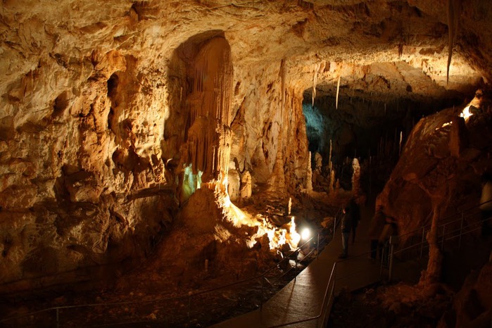 Медведь Пещера в селе Chiscau - Румыния - Bears' Cave, Chiscau, Romania, 66373