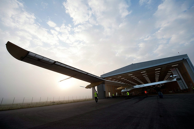 Solar Impulse отправился в международный рейс на батареях/2270477_96_1_ (675x449, 175Kb)