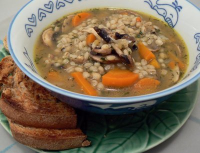 Супы с крупами 82990330_1305139763_1287853314_1287421426_mushroombarleysoup