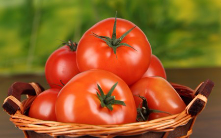 3-bienfaits-sante-de-la-tomate-450x281 (450x281, 129Kb)