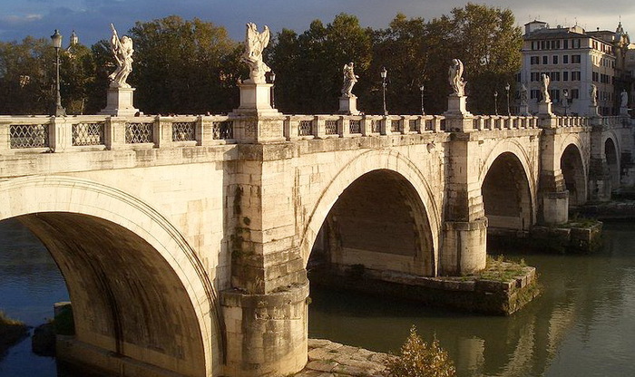 800px-Ponte_St._Angelo (700x416, 132Kb)