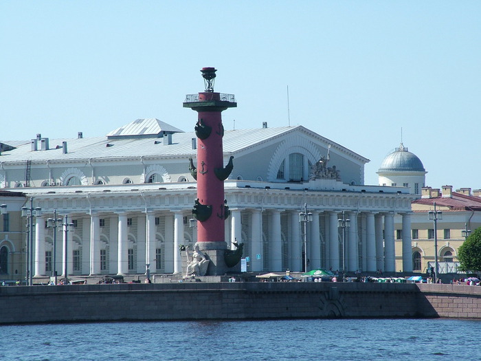 Exchange_Building_(Saint_Petersburg) (700x525, 104Kb)