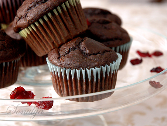 3925073_chocolate_cran_muffinsx2vi (550x415, 110Kb)