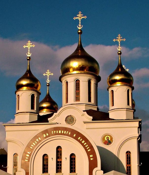 3241851_Russian_Orthodox_Church_by_Steve_Jump2004 (595x700, 104Kb)