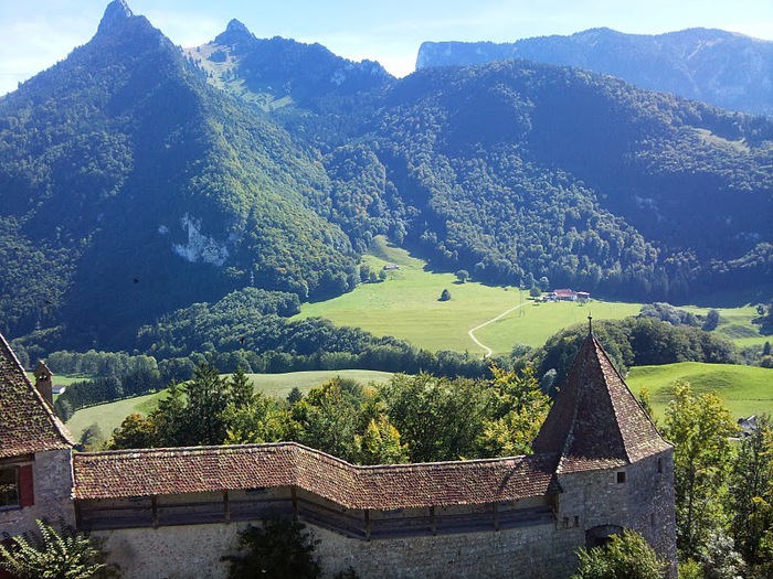 Замок графов де Грюйер (Chateau de Gruyeres) 26710