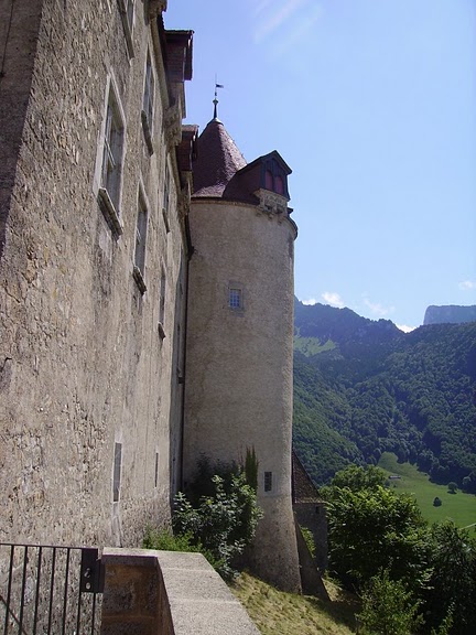 Замок графов де Грюйер (Chateau de Gruyeres) 32015