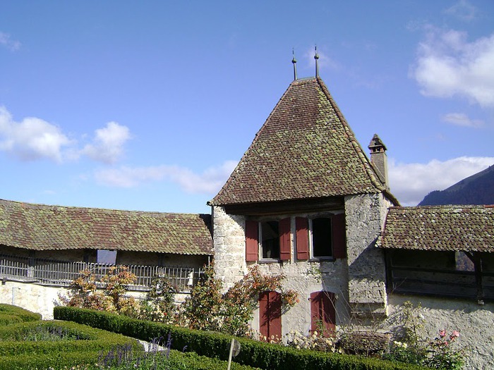 Замок графов де Грюйер (Chateau de Gruyeres) 19421