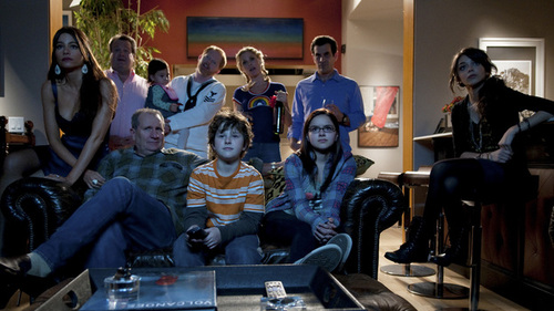 Modern-Family-2x24_large (500x281, 75Kb)