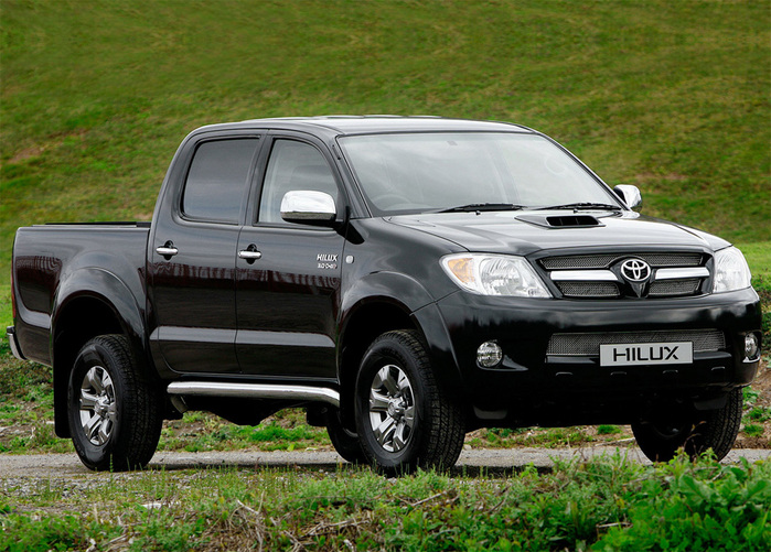 toyota-recalling-116000-hilux-pick-ups-in-australia-24220_1 (700x501, 194Kb)