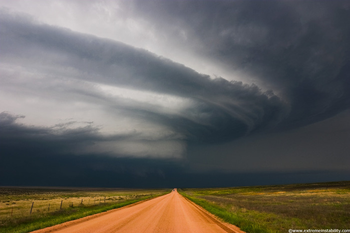 Colorado Supercell with Beaver Tail (700x466, 62Kb)
