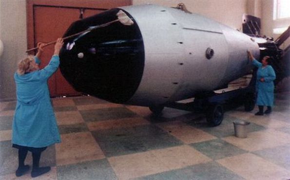 бомба (595x369, 31Kb)