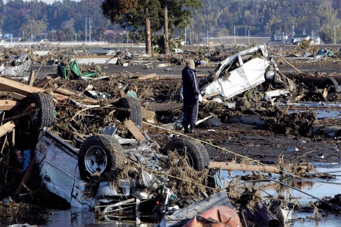 На что похож Апокалипсис - землетрясение и цунами в японии 78438