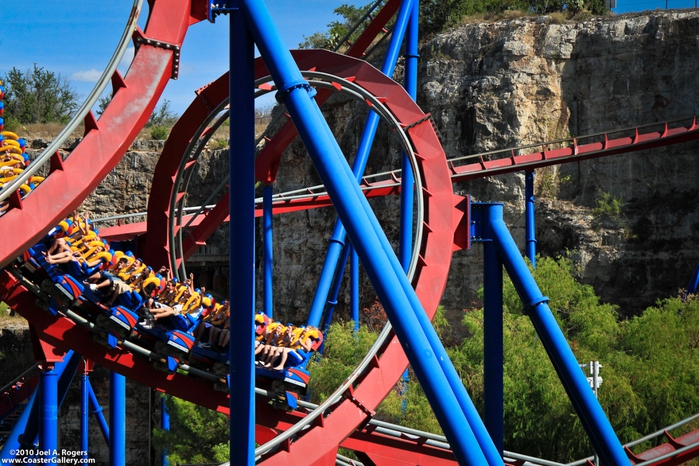 4278666_SupermanKryptonCoaster12 (700x466, 335Kb)