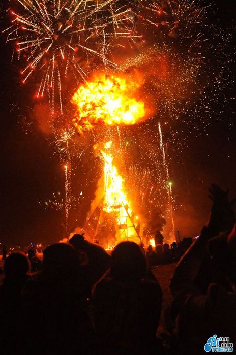 Профессиональные фото с фестиваля Burning Man 2011