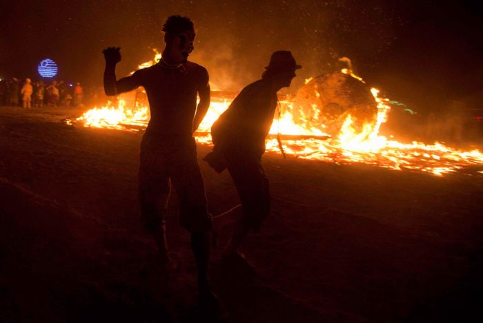 Профессиональные фото с фестиваля Burning Man 2011