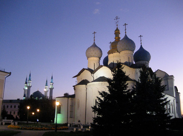 1067597_kazan_zakat_kreml_06 (640x474, 85Kb)