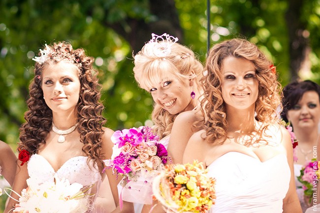 Одесский парад невест 11 (650x433, 91Kb)
