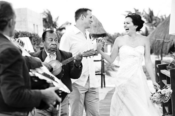 Смешные и веселые свадебные фотографии. Фотографии