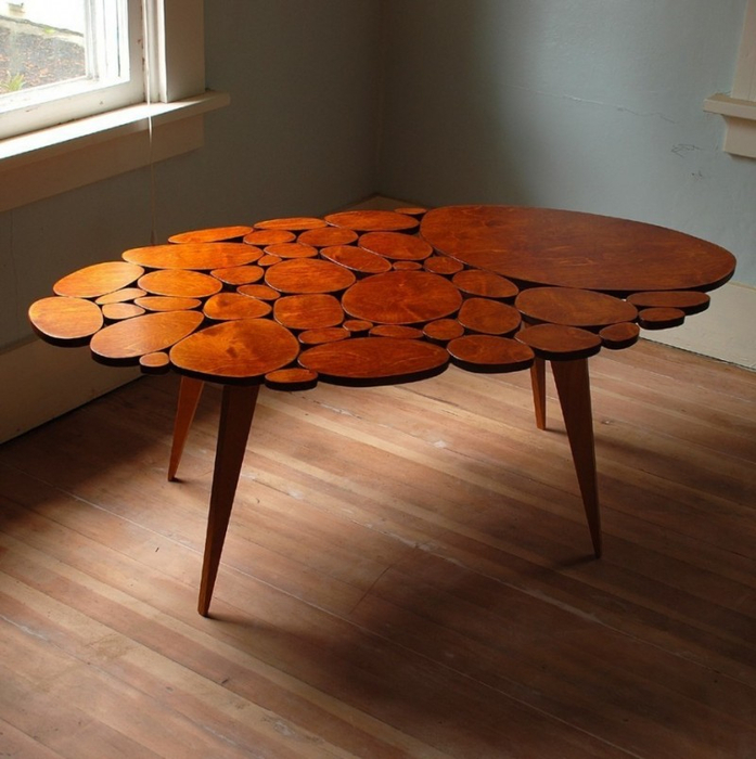 Interesting-Circle-Coffee-Tables-by-Michael-Arras-Image-2-800x803 (697x700, 379Kb)