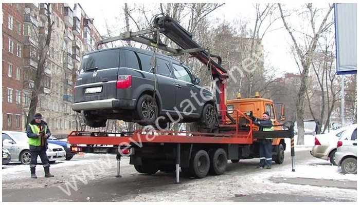 3185107_evakyator_v_spb_1 (700x400, 128Kb)