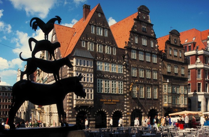 Bremen_Marktplatz_78_RET_1024x768 (900x658, 113Kb)