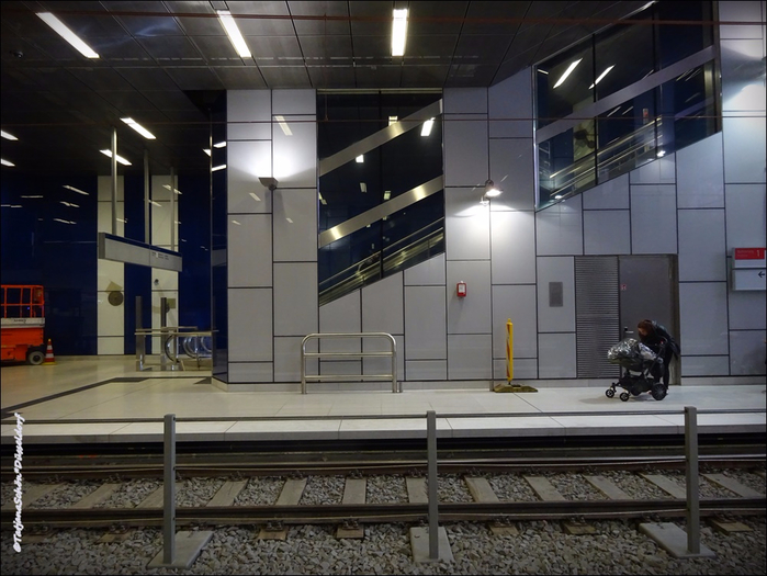 Фоторепортаж - о новых станциях дюссельдорфской подземки