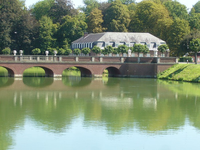 дворец Нордкирхен - (Schloss Nordkirchen) 97804