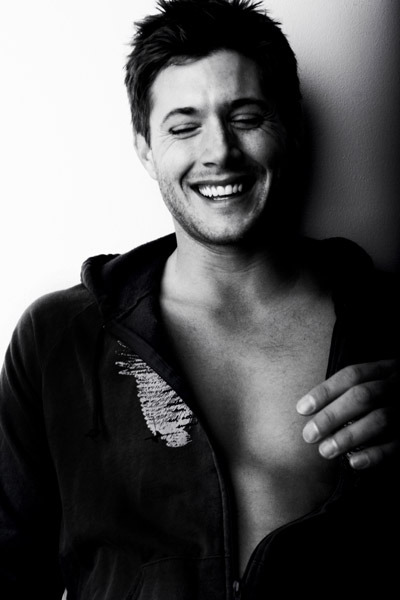 3085196_kinopoisk_ruJensenAckles838058 (400x600, 38Kb)