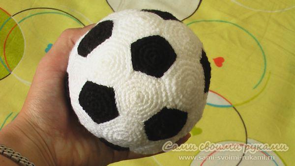 Как связать футбольный мяч (или обычный, простой мяч) спицами или крючком?