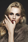 Превью Andrej-Pejic-El-Pais-S-Moda-DESIGNSCENE-net-06 (466x700, 126Kb)