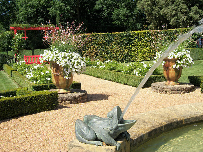 Сады поместья Эриньяк /Les Jardins du Manoir D'Eyrignac 71890