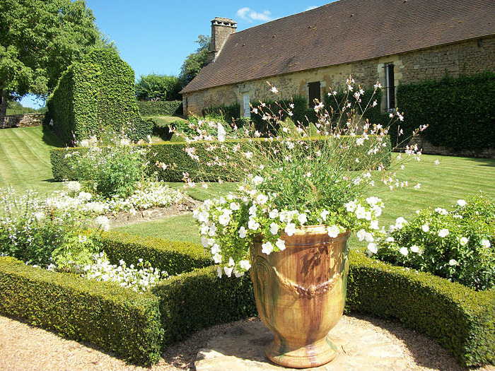 Сады поместья Эриньяк /Les Jardins du Manoir D'Eyrignac 13002