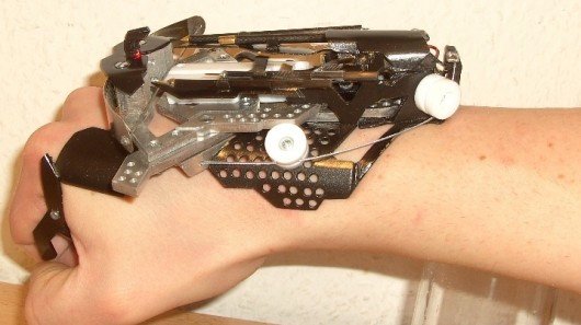 1259869_wristmountedlasersightedcrossbow (530x297, 33Kb)