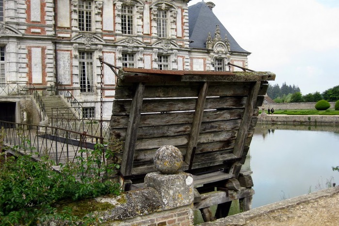 Шато Бомениль 17-го века - замок Людовика 13-го в Нормандии (1640 г.) 61595