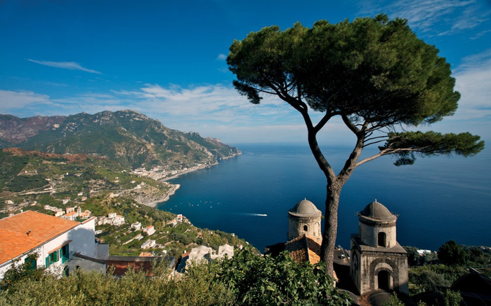 amalfi-da-sopra-italia-1680x1050 (700x437, 130Kb)