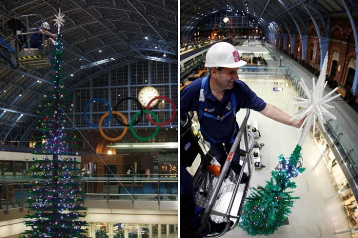 Самая большая рождественская елка из LEGO установлена в Лондоне/2270477_86 (700x466, 278Kb)