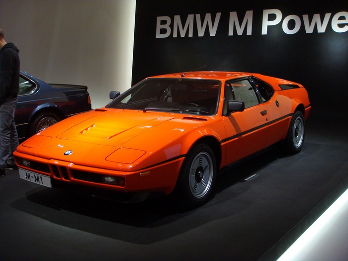 Фотопутешествие в музей компании BMW в Мюнхене