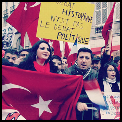 турки, протест, франция, Париж, /1324560413_turki_protest_franciya (400x400, 120Kb)
