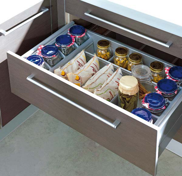 kitchen-storage-solutions-drawers-dividers6-5 (600x580, 94Kb)