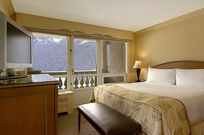 Где и как встречать новый год - канадский отель Fairmont Chateau Lake Louise