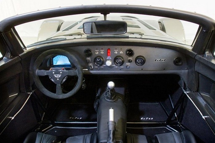 Минималистский спорт-кар Donkervoort D8 GTO 6