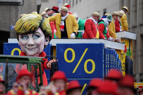 Парад роз в Кёльне (Rose Monday parade in Cologne), Германия, 20 февраля 2012 года.